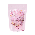 A LIL LUXURY Bath Salt Soak